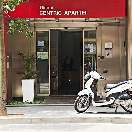 Ginosi Basics Centric Apartel Кастелдефелс Екстериор снимка